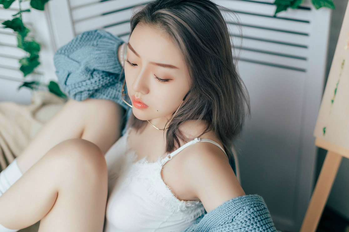 少女摄影美好感性的午后清纯的女孩恬静而慵懒