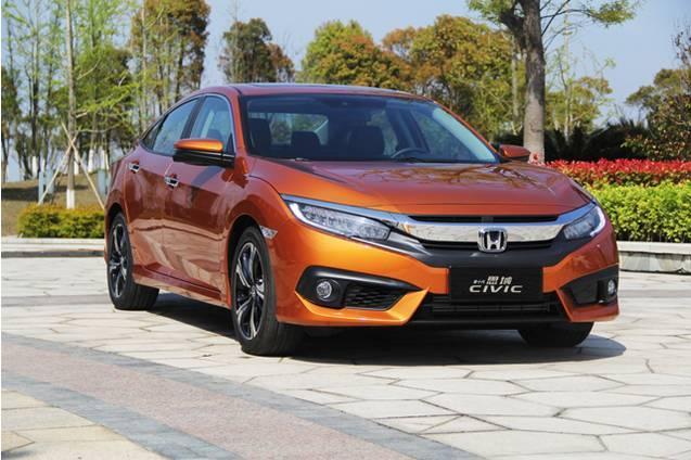 10-15万买合资车选这三款就对了!开一公里才3毛钱,动力还很强!