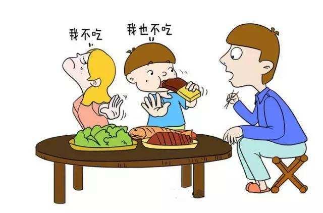 孩子放学就叫饿,吃饭又不吃,爸爸说饿着,妈妈说好,你怎么看