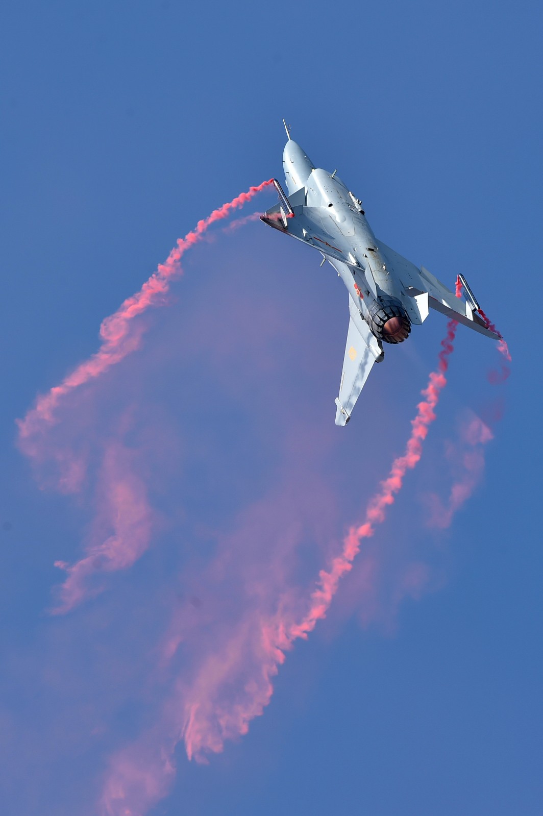 歼20歼10b八一飞行表演队珠海航展美图看这里