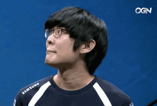 被问及为什么会在第二局换下ambition时,ssg监督表示:第二局haru登场