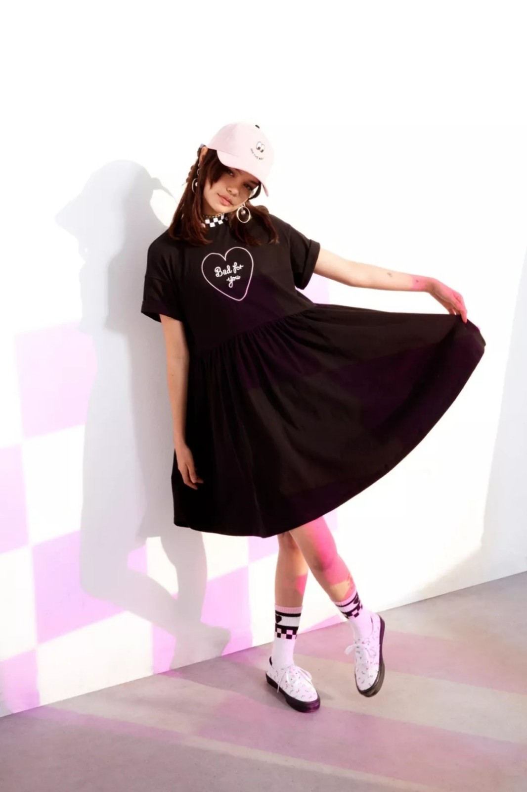 少女心满载英国街牌lazyoaf联手vans推女生独占系列