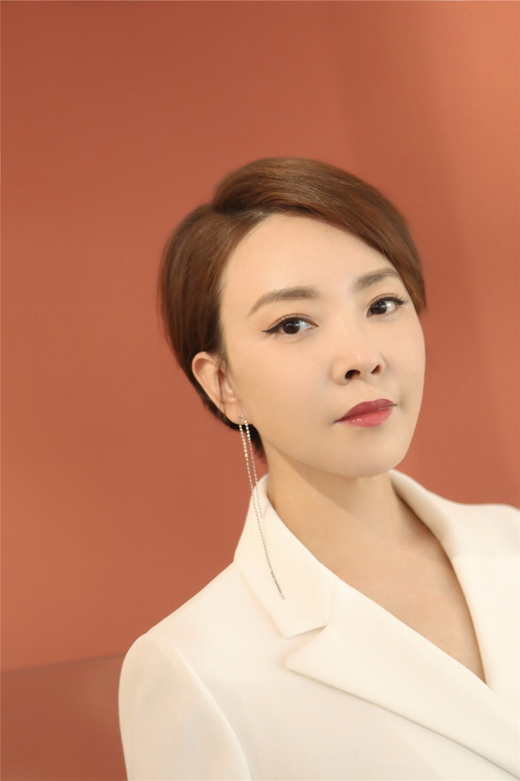 刘威葳精致妆容恬静温暖 美出新高度