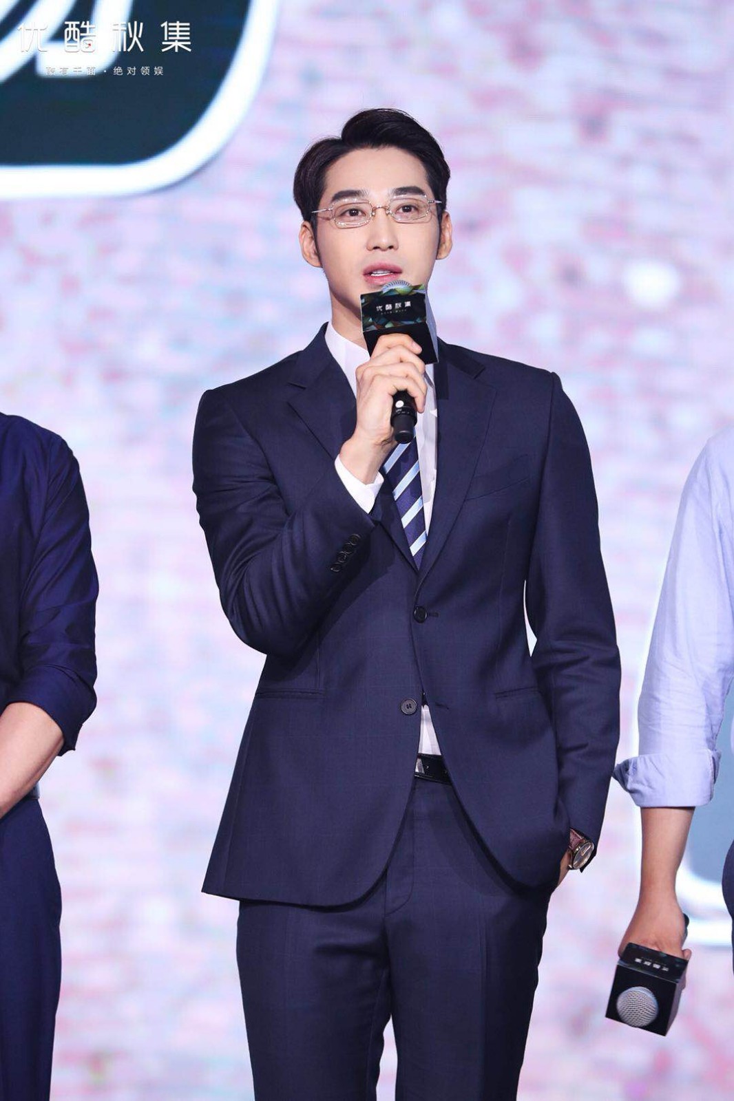 《平凡的荣耀》亮相优酷秋集 庞瀚辰用香水定位高思聪