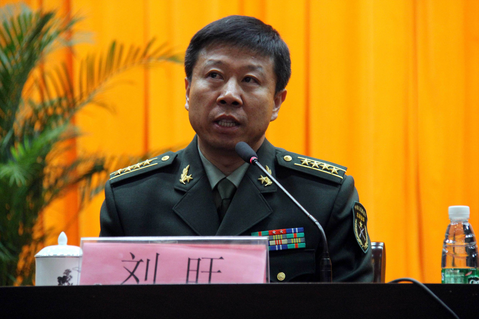 刘旺,2012年3月,入选神舟九号任务飞行乘组,圆满完成任务.