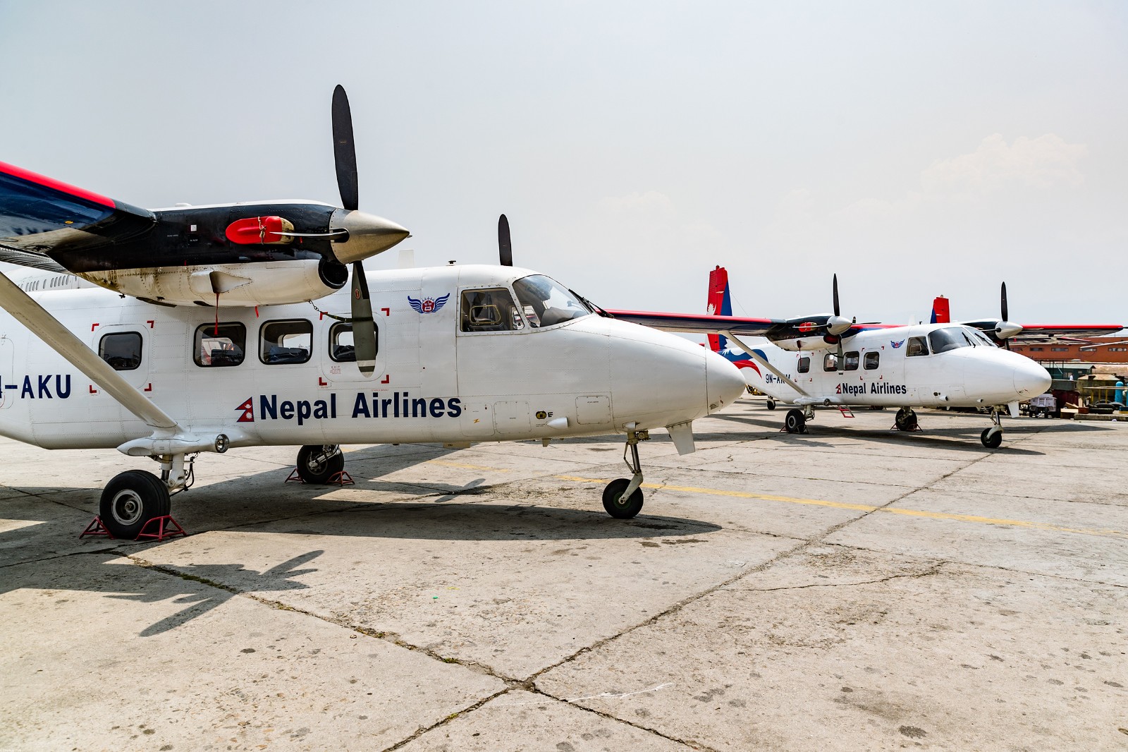 厉害了!航空工业向尼泊尔再交付两架运12e飞机