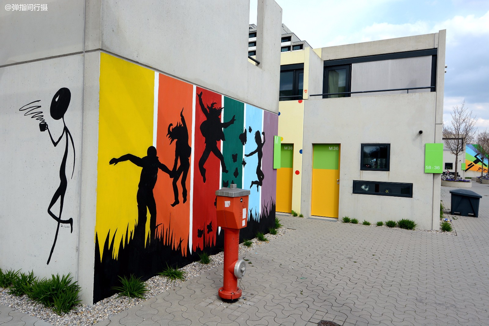 德国大学宿舍外墙可随意画画涂鸦画得好的可获奖金