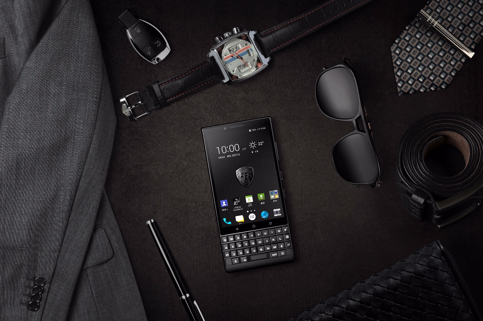 黑莓key2国行版图赏骁龙660搭载6g运存特立独行情怀犹在