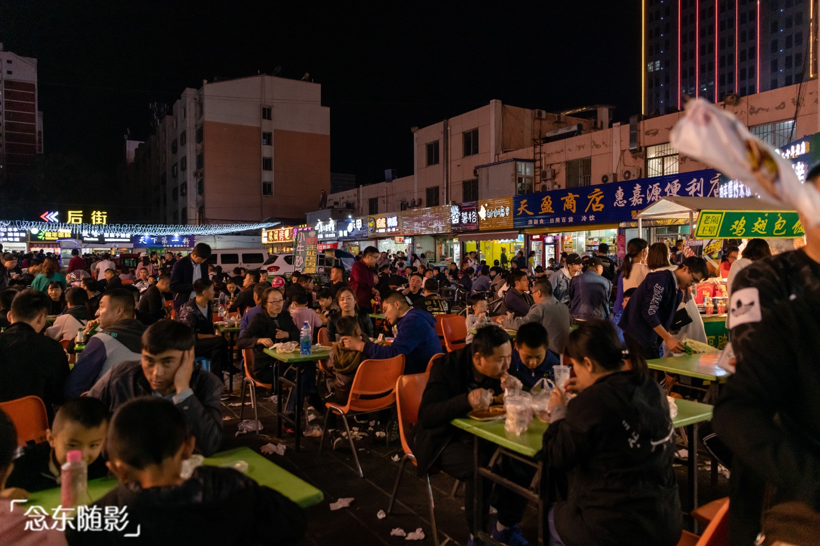 川味火锅的魅力再现——成都街头巷尾的独特风情