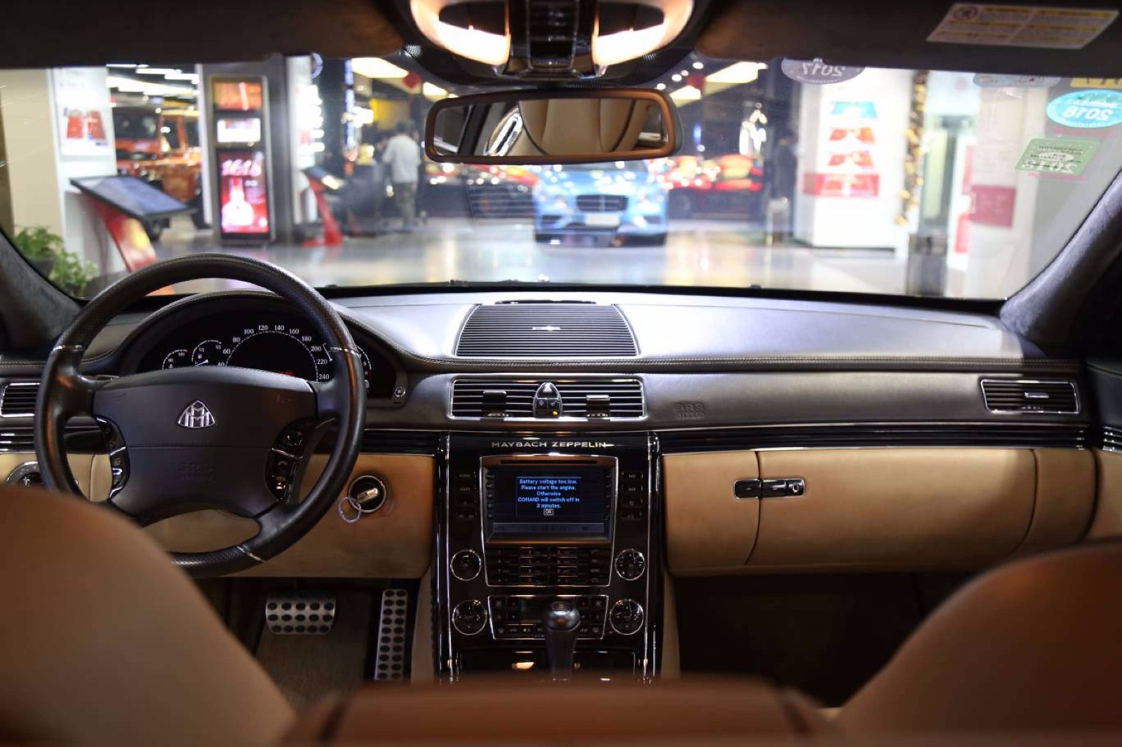 迈巴赫6.0t 62 齐柏林