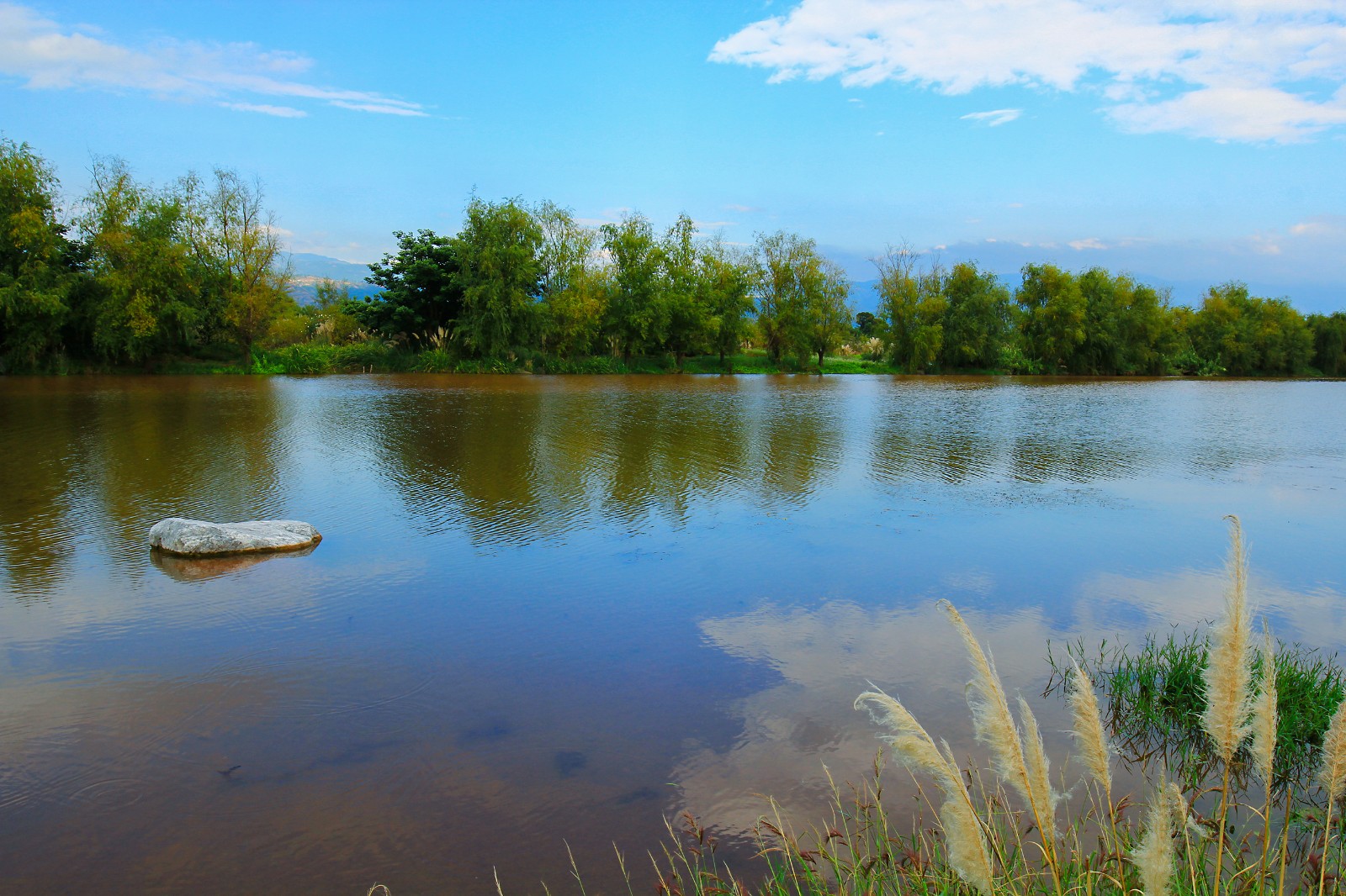 西昌邛海美景:独居一方山水,享受盛世清欢