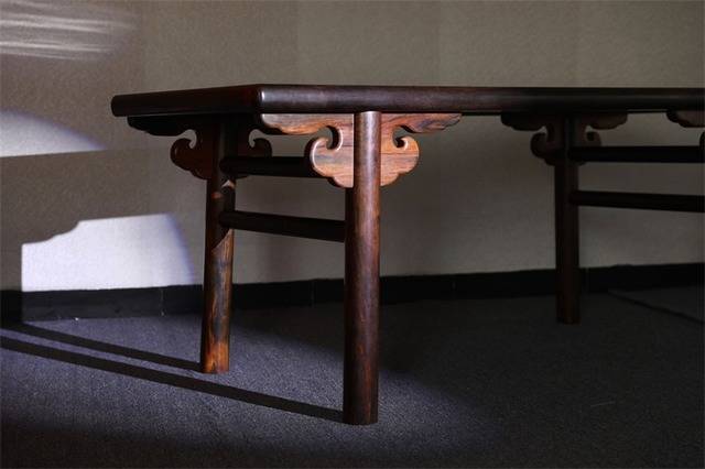 都是大红酸枝价格却相差至少10万购买时一定问清楚这个原因