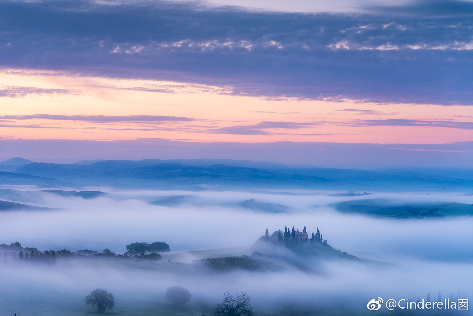 托斯卡纳艳阳天美吗我想说迷雾清晨的托斯卡纳乡村美景