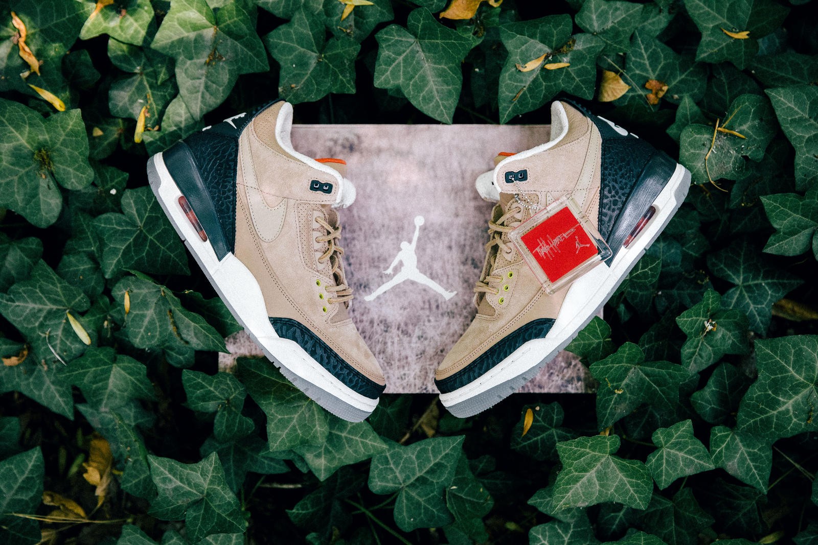 国内这次同步了,贾老板的第二款 aj3 jth 即将发售!