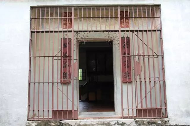 五邑观荷塘到让子弹飞的取景地看风光