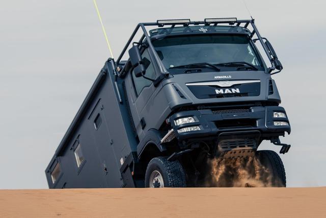 锐野阿莫迪罗曼tgm4x4挑战者c型越野房车390万元