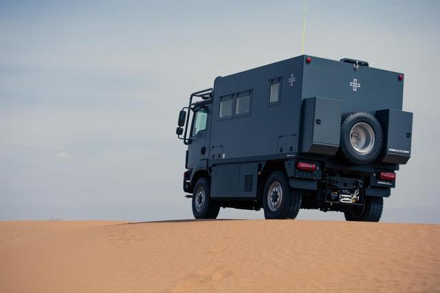 锐野阿莫迪罗曼tgm4x4挑战者c型越野房车390万元