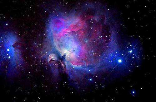 处女座新月:本次新月,太阳月亮在处女座相合,与海王星精确形成了冲