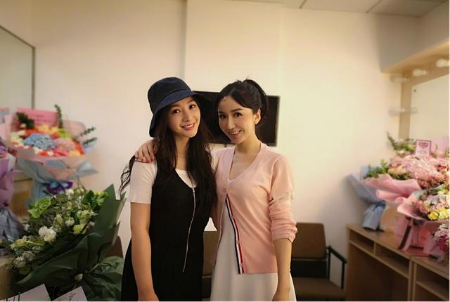 《爱情公寓》四美重聚!诺澜像变了个人!4个人的颜都被柳岩秒了