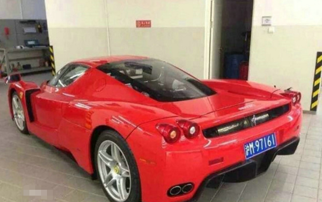 车龄超14年二手比新车还贵限量版法拉利恩佐上海有6辆