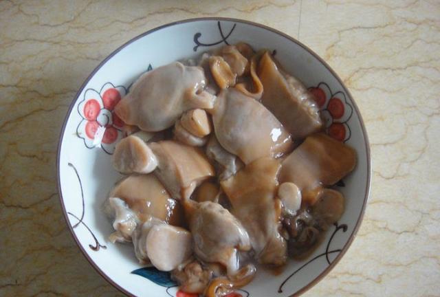 河蚌红烧肉烧制方法和步骤