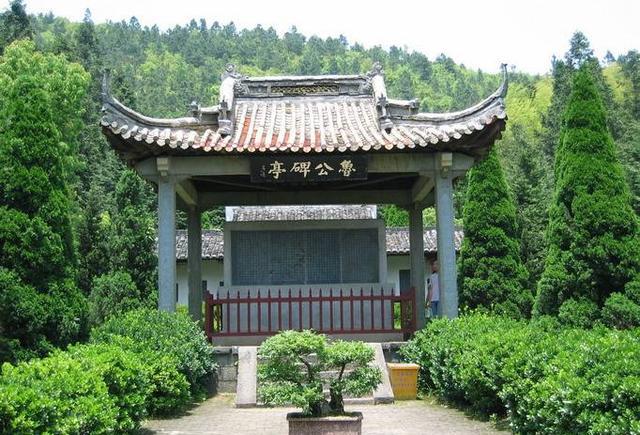 麻姑山鲁公碑亭这里给大家推荐的几个景点均是1个小时车程,也非常