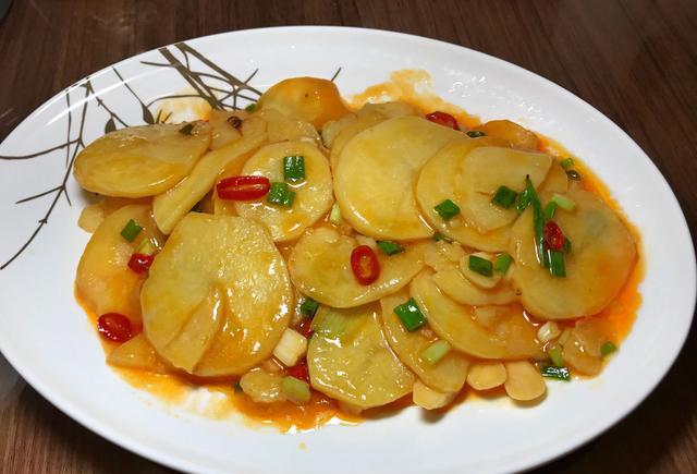 懒人菜谱之小炒土豆片
