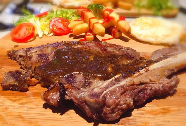 这家的牛排自助餐很给味儿,看看到底有多花漾