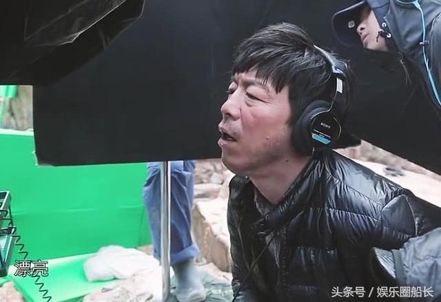 一出好戏:黄渤舒淇替身曝光,一个笑起来像兄弟