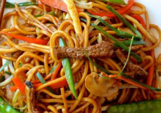 立秋后,这道菜孩子要常吃,不但长个,还不长肌肉,越吃越有劲|卤肉|炒面