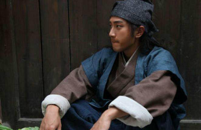 宋朝一个卖饼小贩因5字广告被棒打100又说7个字火遍京城