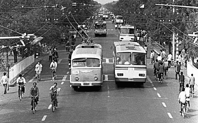 美国人拍摄的1987年北京没想到87年的北京市这样子让人感慨
