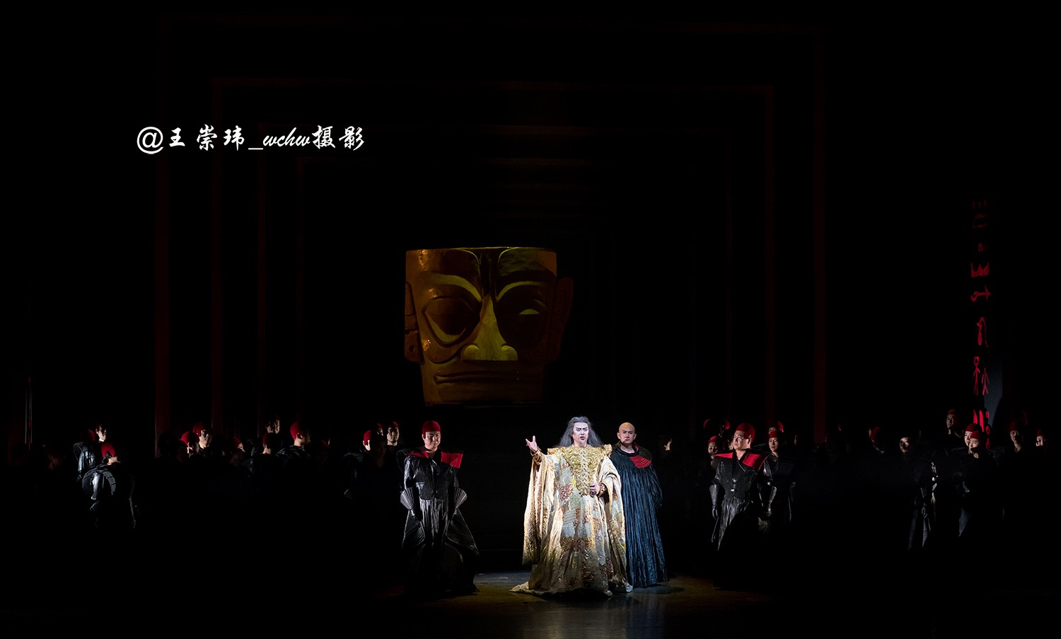 中央歌剧院5月31日晚在天桥剧场二演莫扎特歌剧“魔笛”