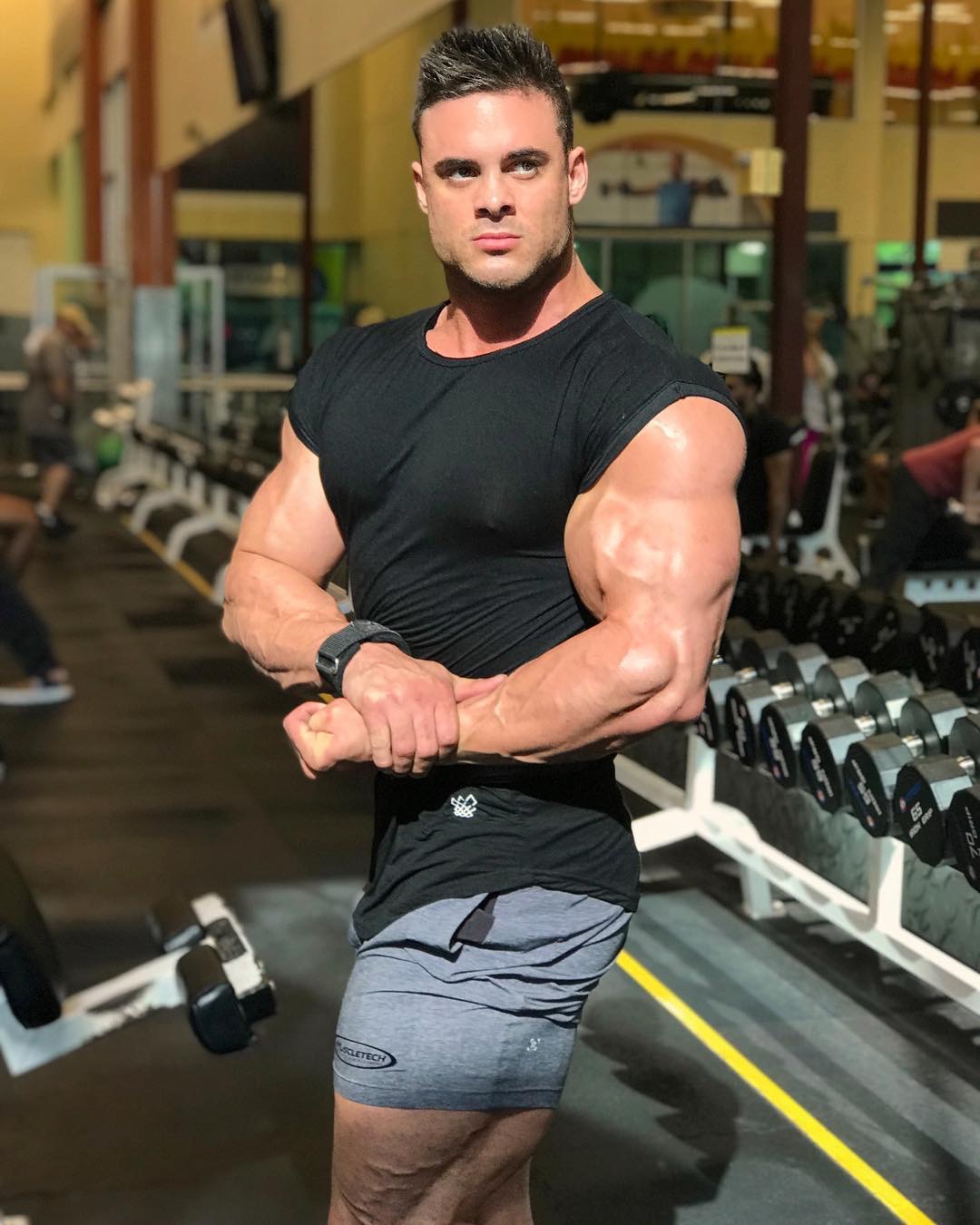 jeremy buendia,andre ferguson,logan franklin,ondrej kmostak_新浪