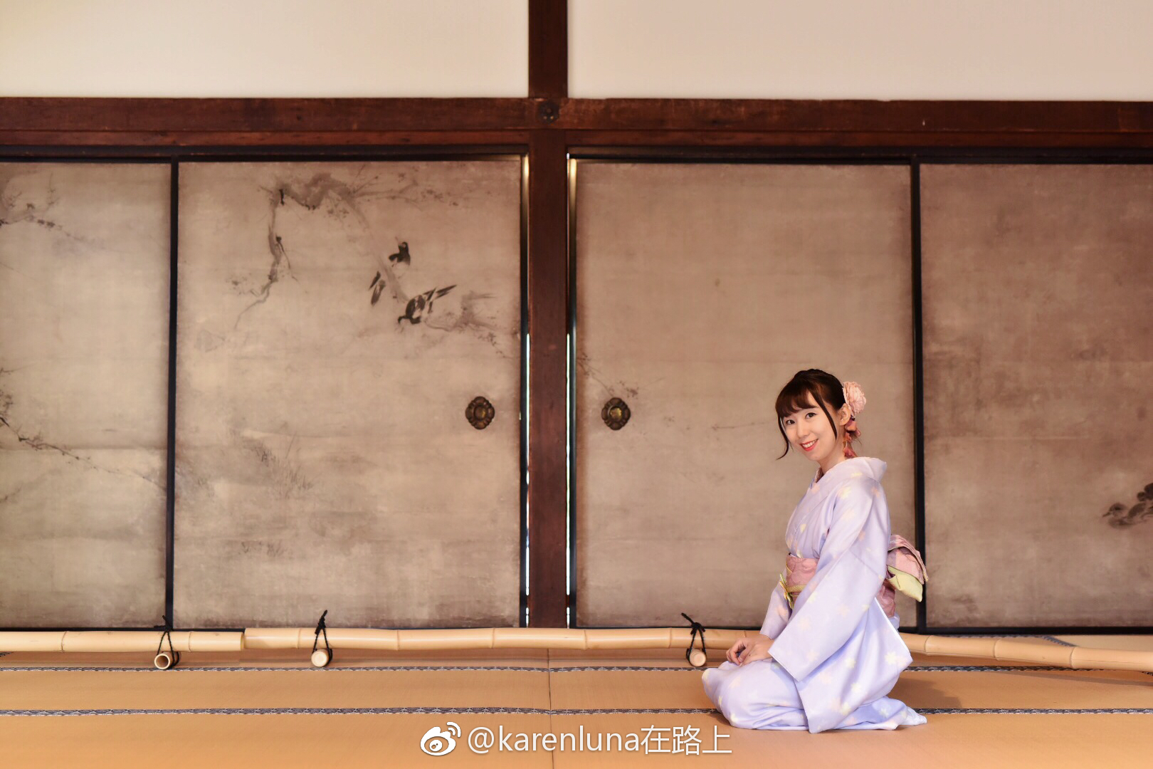 穿上和服,漫步在禅意绵绵的寺庙里,也是日本别样的体验.