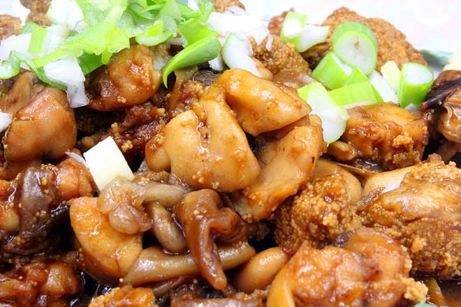 酱烧鱼鳔鱼杂的做法