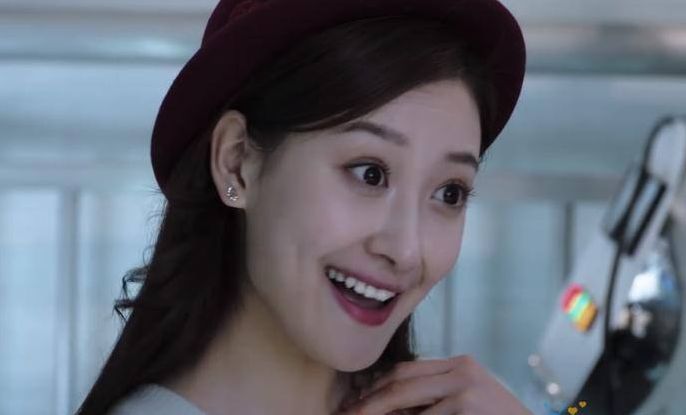 猎毒人:梦瑶发现他的秘密,在抢夺证物时,差点被活活掐死了