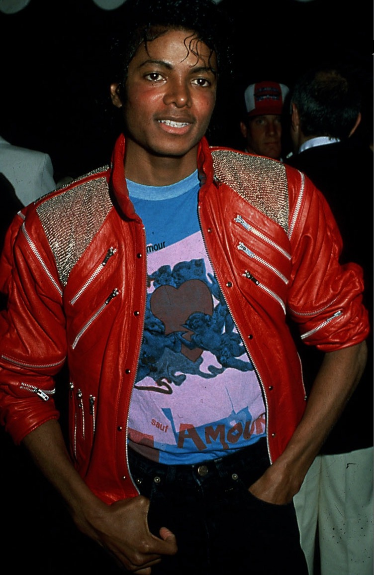 他被人当作神一样的存在,生前饱受争议,所有人都欠他一个道歉|迈克尔