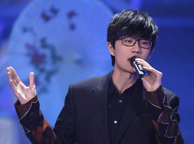 汪峰发新歌再被抢头条,窦唯和汪峰、许嵩相比