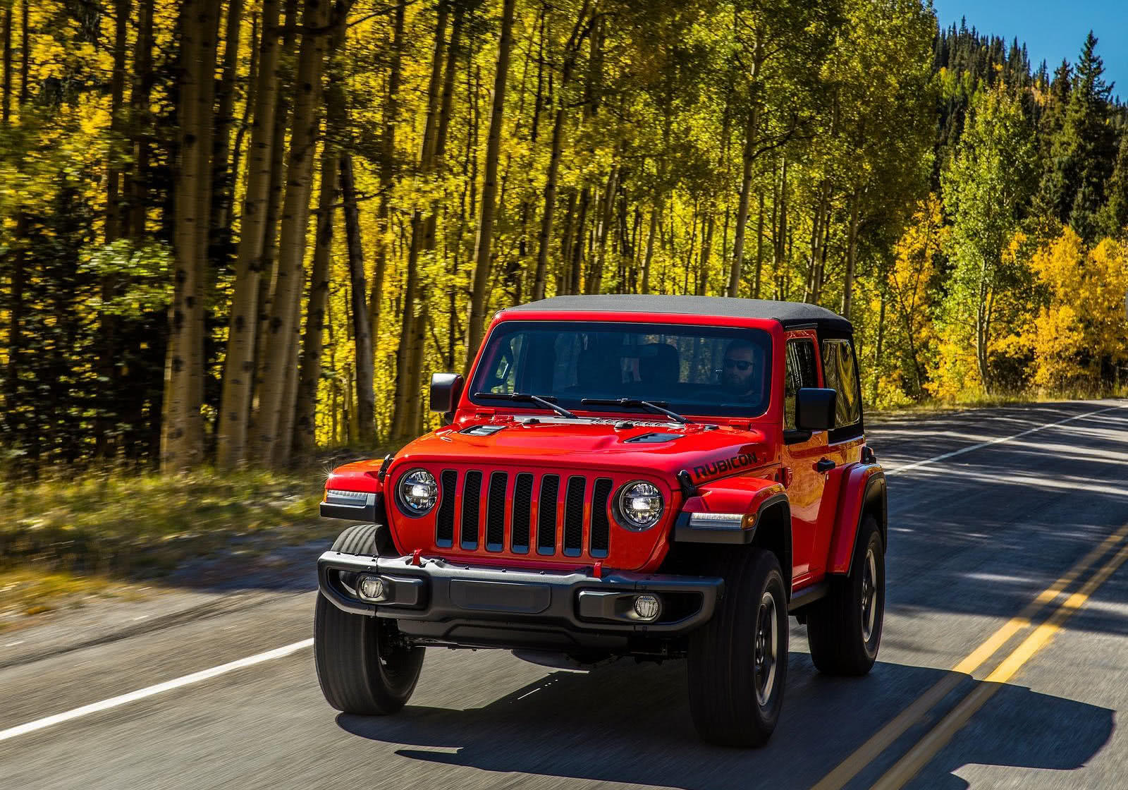 奔驰g级和牧马人都是硬派越野车为什么都对奔驰g级情有独钟