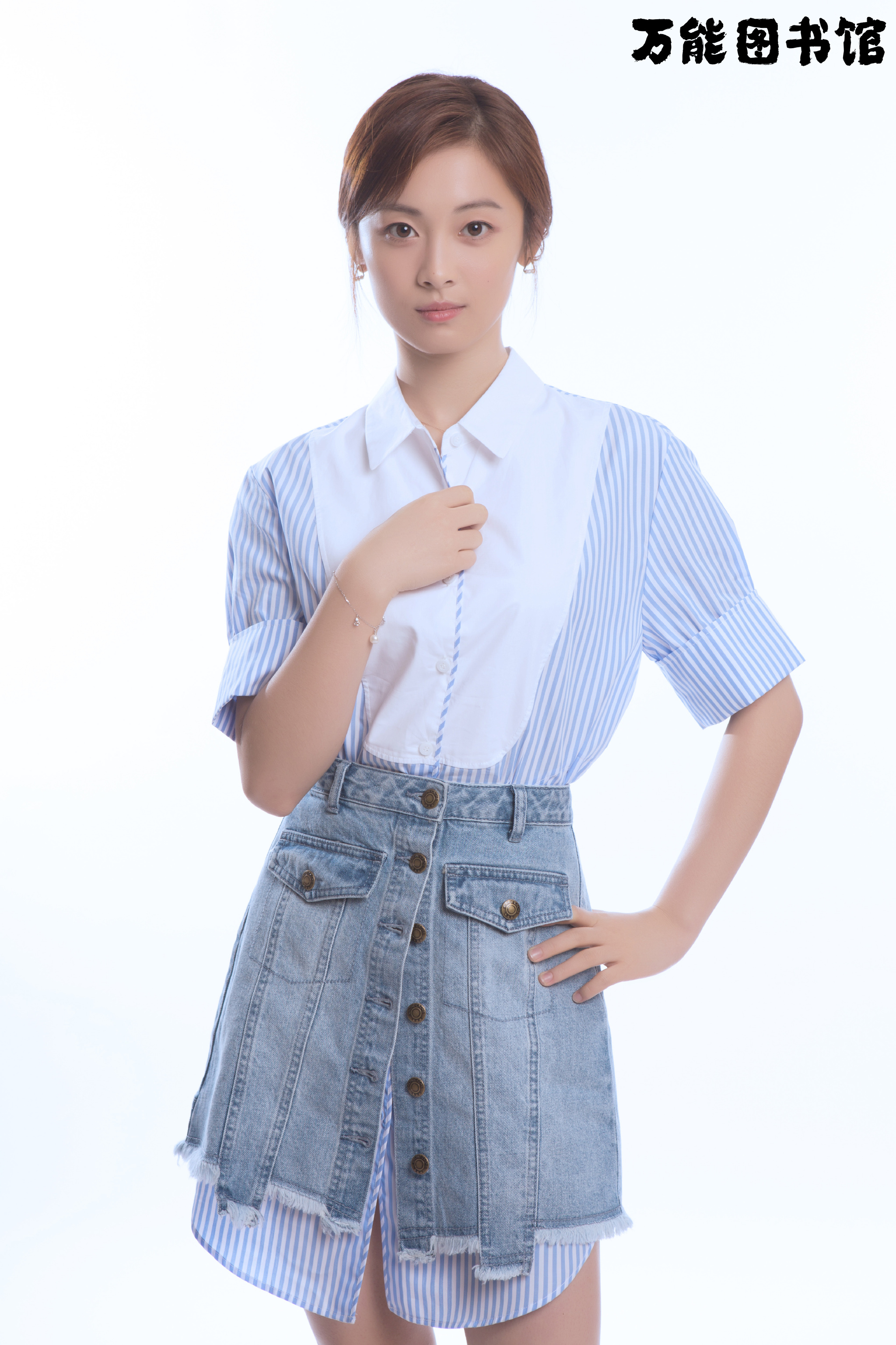 每天都在苦恼上班穿什么?戳