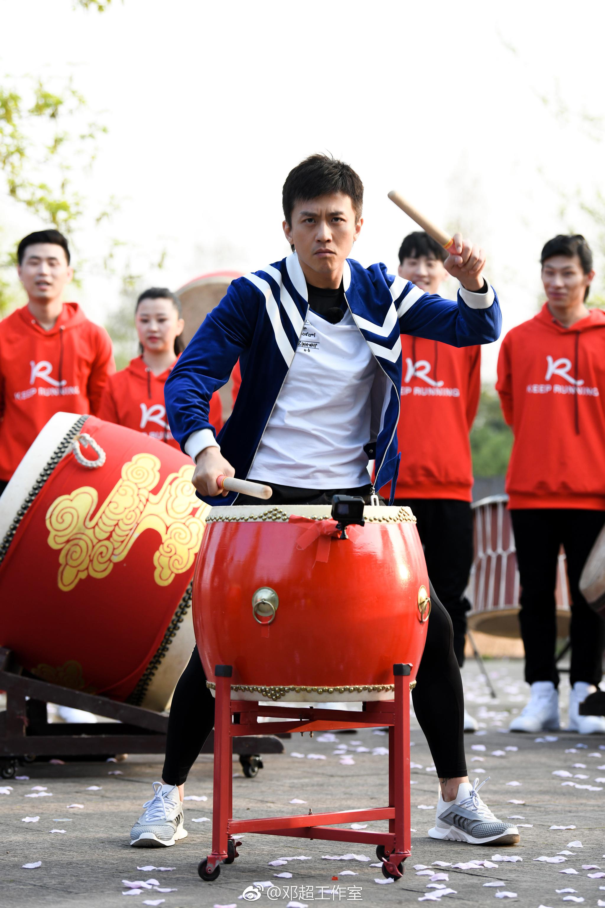 东风吹战鼓擂,龙舟比赛超在行!和来自超哥"母校们"的十五支队伍