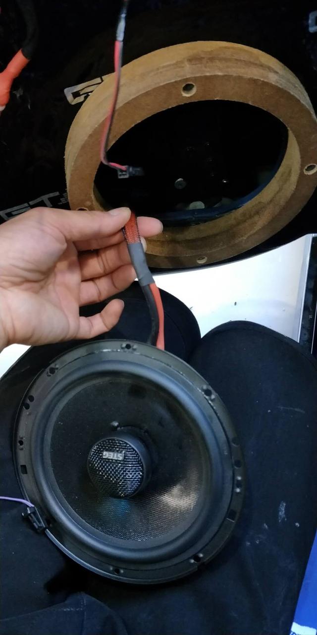 电动车没声浪?特斯拉model s改意大利steg史泰格音响,了解