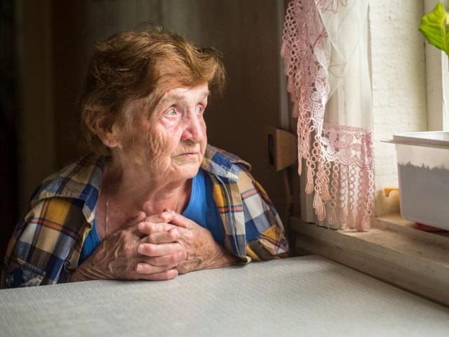 全球人口老龄化,很多65岁以上的美国人为了生存而申请破产