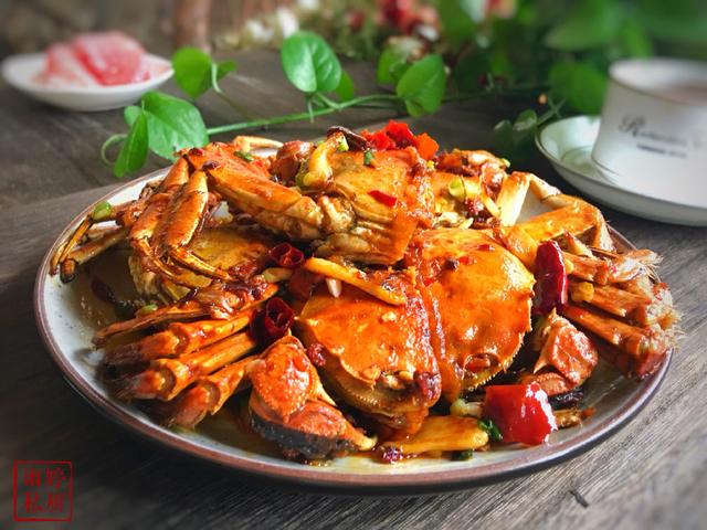 香辣蟹在家轻松做,麻辣诱惑好滋味,大闸蟹的又一种好吃的做法