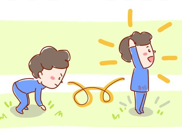 儿子涛涛的欢乐时光之前滚翻！小朋友，你会前滚翻吗？
