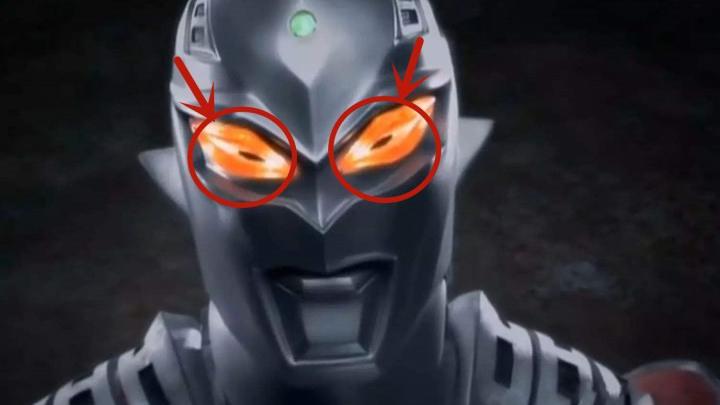 奥特曼眼睛上的小洞,那个可不是眼珠,演员从这个小洞看世界