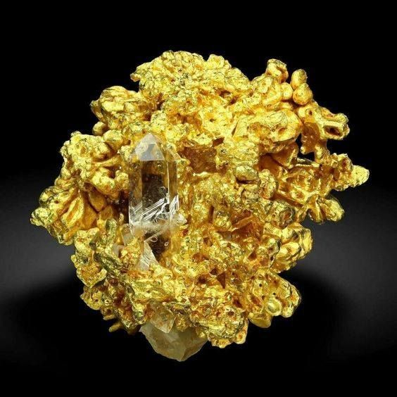 自然金,是自然产生的金元素矿物