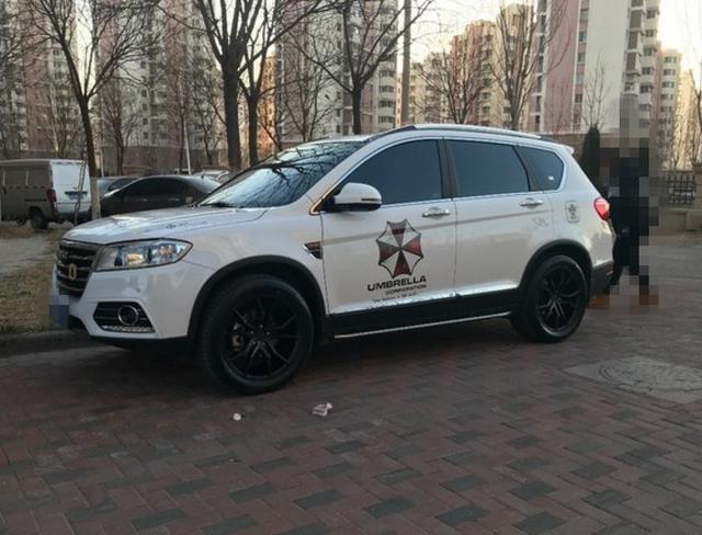 男子花费2000,改装哈弗h6轮毂,可晒出照片朋友忍不住笑了