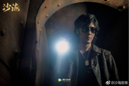 季晨吐槽技能大爆发 《沙海》黑眼镜金句频出